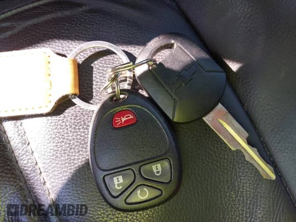 2013 Chevrolet Captiva Sport LTZ z VIN 3GNAL4EK1DS617118, wystawiony jako IAAI lot #43467944 z przebiegiem 73 297 mil mil oraz . Historia ofert i sprzedaży dostępna na DreamBid. Obrazek 11.