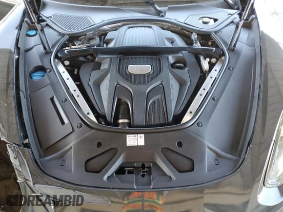 ✅ 2020 Porsche Panamera • VIN: WP0AA2A73LL101528 • Lot: 90863975. Listed on Copart with 70,429 mi. Free auction sales archive from the USA and detailed vehicle history report at DreamBid. Image 11.