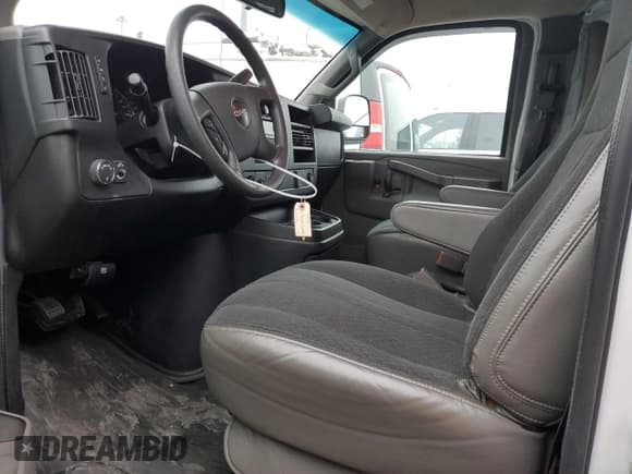 ✅ 2021 GMC Savana Cargo • VIN: 1GTW7AFP7M1247760 • Lot: 48441295. Listed on Copart with 49,586 mi. Free auction sales archive from the USA and detailed vehicle history report at DreamBid. Image 7.