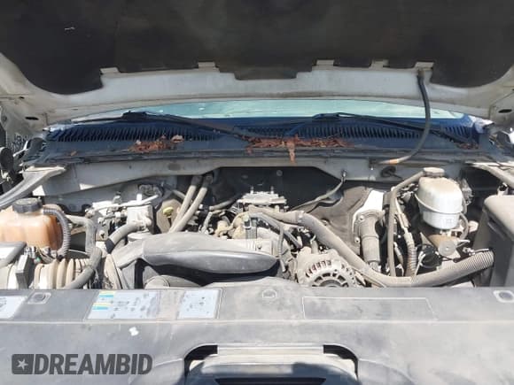 ✅ 2004 Chevrolet Silverado 2500HD LS • VIN: 1GCHC23U04F264942 • Лот: 42478706. Опубликован ранее на IAAI с пробегом 258 175 миль. Бесплатный доступ к архиву аукционных продаж из США и подробный отчёт об истории автомобиля на DreamBid. Изображение 10.