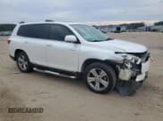 ✅ 2011 Toyota Highlander Limited • VIN: 5TDYK3EH8BS048701 • Lot: 82502425. Listed on Copart with 175,932 mi. Free auction sales archive from the USA and detailed vehicle history report at DreamBid. Image 4.