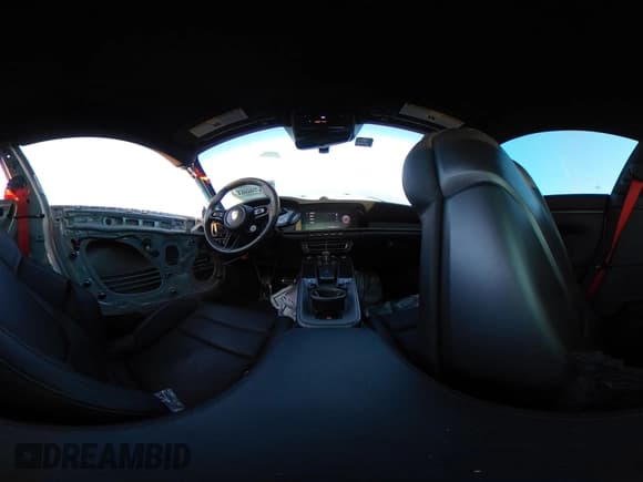 ✅ 2024 Porsche 911 Carrera S • VIN: WP0AB2A98RS279867 • Lot: 43170001. Wystawiony na IAAI z przebiegiem 13 721 mil. Bezpłatny archiwum sprzedaży aukcyjnych z USA i szczegółowy raport historii pojazdu na DreamBid. Zdjęcie 20.