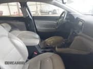 ✅ 2017 Hyundai Elantra Limited • VIN: 5NPD84LF8HH028614 • Lot: 41049522. Listed on IAAI with 127,990 mi. Free auction sales archive from the USA and detailed vehicle history report at DreamBid. Image 5.