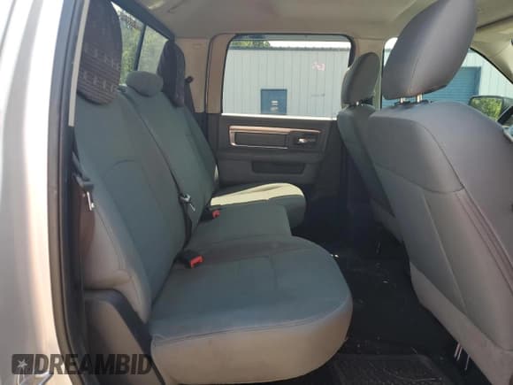 ✅ 2018 Ram 1500 SLT • VIN: 1C6RR6TT5JS149264 • Лот: 69985455. Опубликован ранее на Copart с пробегом 145 073 миль. Бесплатный доступ к архиву аукционных продаж из США и подробный отчёт об истории автомобиля на DreamBid. Изображение 10.