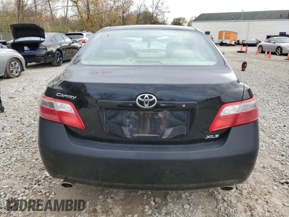✅ 2007 Toyota Camry XLE • VIN: 4T1BK46K77U037712 • Lot: 90734785. Wystawiony na Copart z przebiegiem 189 740 mil. Bezpłatny archiwum sprzedaży aukcyjnych z USA i szczegółowy raport historii pojazdu na DreamBid. Zdjęcie 6.