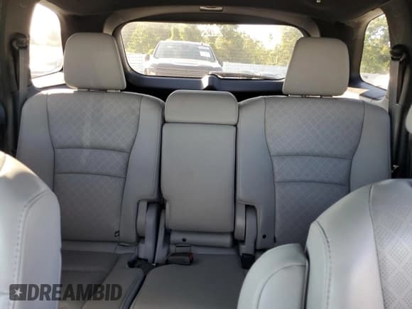 ✅ 2021 Honda Passport EX-L • VIN: 5FNYF7H59MB000452 • Лот: 89501885. Опубликован ранее на Copart с пробегом Не указан. Бесплатный доступ к архиву аукционных продаж из США и подробный отчёт об истории автомобиля на DreamBid. Изображение 10.