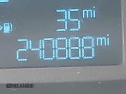 ✅ 2016 Ford Transit Cargo • VIN: 1FTBW2CM3GKA08898 • Lot: 40431501. Wystawiony na IAAI z przebiegiem 240 888 mil. Bezpłatny archiwum sprzedaży aukcyjnych z USA i szczegółowy raport historii pojazdu na DreamBid. Zdjęcie 15.