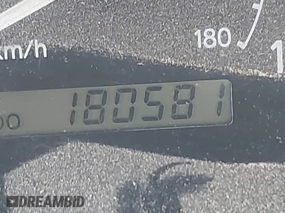 ✅ 2002 Chevrolet Prizm • VIN: 1Y1SK52812Z412988 • Lot: 42824862. Listed on IAAI with 180,581 mi. Free auction sales archive from the USA and detailed vehicle history report at DreamBid. Image 15.