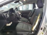 ✅ 2017 Toyota Corolla LE • VIN: 2T1BURHE9HC851961 • Лот: 84831175. Опубликован ранее на Copart с пробегом 94 243 миль. Бесплатный доступ к архиву аукционных продаж из США и подробный отчёт об истории автомобиля на DreamBid. Изображение 7.