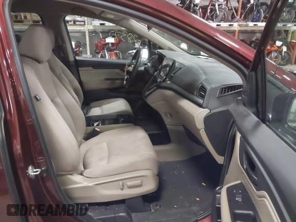 ✅ 2020 Honda Odyssey EX • VIN: 5FNRL6H50LB028372 • Lot: 40763598. Listed on IAAI with 38,512 mi. Free auction sales archive from the USA and detailed vehicle history report at DreamBid. Image 5.