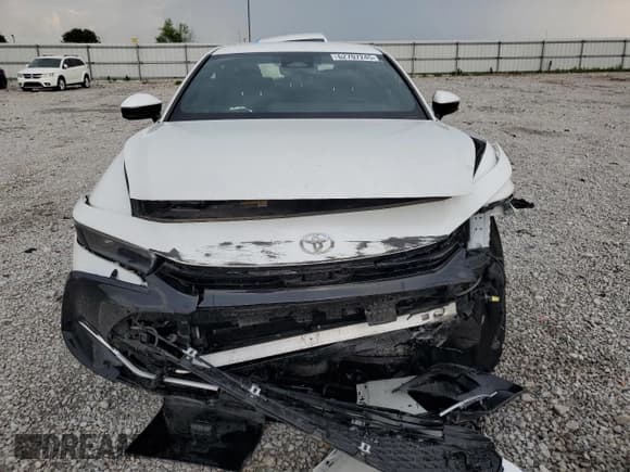 ✅ 2023 Toyota Crown XLE • VIN: JTDAAAAF6P3006971 • Lot: 62707245. Wystawiony na Copart z przebiegiem 19 605 mil. Bezpłatny archiwum sprzedaży aukcyjnych z USA i szczegółowy raport historii pojazdu na DreamBid. Zdjęcie 5.