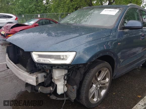 ✅ 2016 Audi Q3 Prestige • VIN: WA1GFCFS9GR001834 • Lot: 42248193. Wystawiony na IAAI z przebiegiem 62 508 mil. Bezpłatny archiwum sprzedaży aukcyjnych z USA i szczegółowy raport historii pojazdu na DreamBid. Zdjęcie 19.