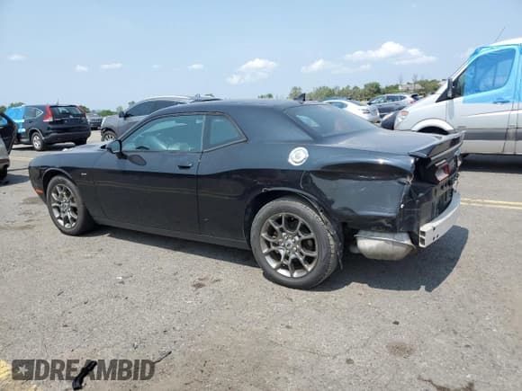 ✅ 2017 Dodge Challenger GT • VIN: 2C3CDZGGXHH551119 • Lot: 67288514. Wystawiony na Copart z przebiegiem 65 253 mil. Bezpłatny archiwum sprzedaży aukcyjnych z USA i szczegółowy raport historii pojazdu na DreamBid. Zdjęcie 2.