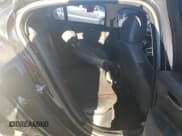 ✅ 2018 Jaguar XE 25t • VIN: SAJAR4FX7JCP38417 • Lot: 82923744. Wystawiony na Copart z przebiegiem Nie podano. Bezpłatny archiwum sprzedaży aukcyjnych z USA i szczegółowy raport historii pojazdu na DreamBid. Zdjęcie 10.