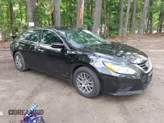 2016 Nissan Altima S с VIN 1N4AL3AP8GC125514, выставлен на аукционе IAAI как лот 43028213 с пробегом 112 735 миль миль и . История ставок и продаж доступна на DreamBid. Изображение 1.