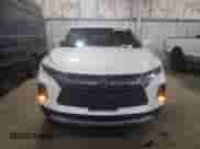 2021 Chevrolet Blazer LT z VIN 3GNKBJR40MS550044, wystawiony jako Copart lot #62065623 z przebiegiem 28 703 mil mil oraz . Historia ofert i sprzedaży dostępna na DreamBid. Obrazek 5.