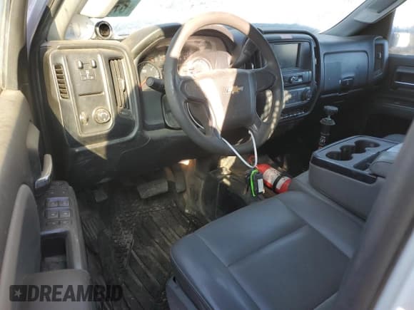 ✅ 2017 Chevrolet Silverado 2500HD Work Truck • VIN: 1GC2KUEG5HZ384008 • Lot: 67708834. Wystawiony na Copart z przebiegiem 251 419 mil. Bezpłatny archiwum sprzedaży aukcyjnych z USA i szczegółowy raport historii pojazdu na DreamBid. Zdjęcie 8.