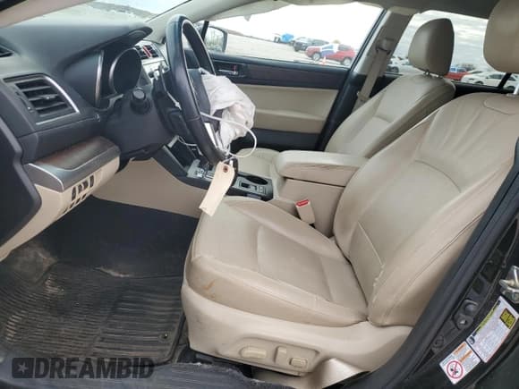 ✅ 2016 Subaru Outback Limited • VIN: 4S4BSBLC1G3265678 • Lot: 91198355. Listed on Copart with 208,724 mi. Free auction sales archive from the USA and detailed vehicle history report at DreamBid. Image 7.