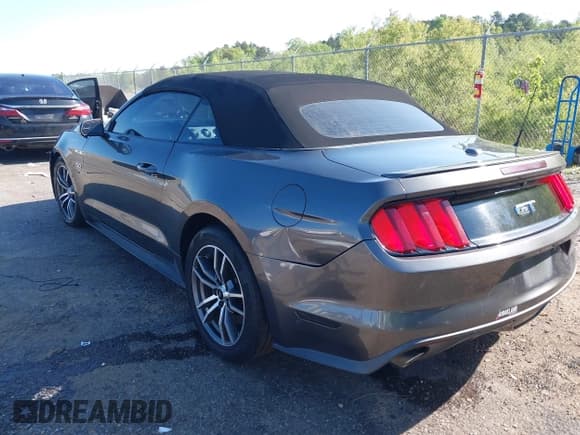 ✅ 2017 Ford Mustang GT Premium • VIN: 1FATP8FFXH5295034 • Лот: 41973926. Опубликован ранее на IAAI с пробегом 153 870 миль. Бесплатный доступ к архиву аукционных продаж из США и подробный отчёт об истории автомобиля на DreamBid. Изображение 3.