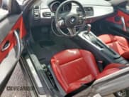 ✅ 2007 BMW Z4 3.0si • VIN: 4USDU53437LF77452 • Lot: 64143845. Listed on Copart with 58,775 mi. Free auction sales archive from the USA and detailed vehicle history report at DreamBid. Image 8.