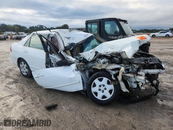 ✅ 2007 Honda Accord LX • VIN: 1HGCM56427A190270 • Lot: 82148175. Wystawiony na Copart z przebiegiem 147 435 mil. Bezpłatny archiwum sprzedaży aukcyjnych z USA i szczegółowy raport historii pojazdu na DreamBid. Zdjęcie 4.