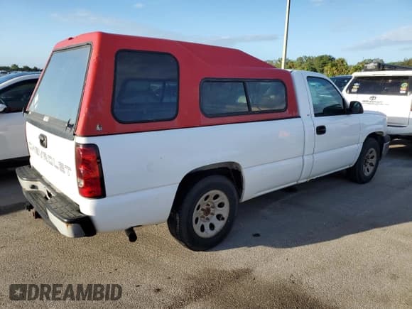 ✅ 2005 Chevrolet Silverado 1500 Work Truck • VIN: 1GCEC14V75Z299188 • Лот: 74082374. Опубликован ранее на Copart с пробегом Не указан. Бесплатный доступ к архиву аукционных продаж из США и подробный отчёт об истории автомобиля на DreamBid. Изображение 3.