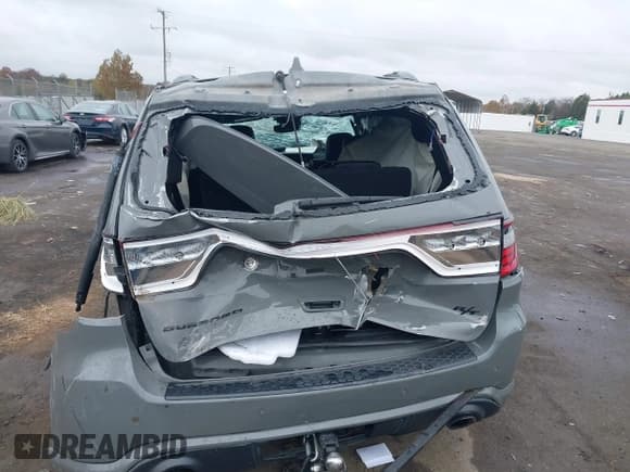 ✅ 2021 Dodge Durango R/T • VIN: 1C4SDJCT7MC602049 • Lot: 43563662. Wystawiony na IAAI z przebiegiem 73 483 mil. Bezpłatny archiwum sprzedaży aukcyjnych z USA i szczegółowy raport historii pojazdu na DreamBid. Zdjęcie 16.