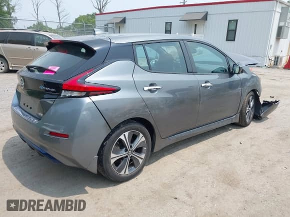 ✅ 2020 Nissan LEAF SV • VIN: 1N4AZ1CP0LC306567 • Lot: 42429942. Listed on IAAI with 50,492 mi. Free auction sales archive from the USA and detailed vehicle history report at DreamBid. Image 4.