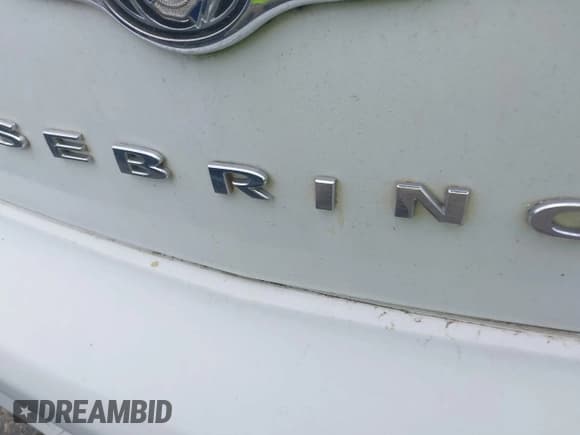 ✅ 2010 Chrysler Sebring Limited • VIN: 1C3CC5FB5AN233908 • Lot: 43166694. Listed on IAAI with 108,595 mi. Free auction sales archive from the USA and detailed vehicle history report at DreamBid. Image 11.