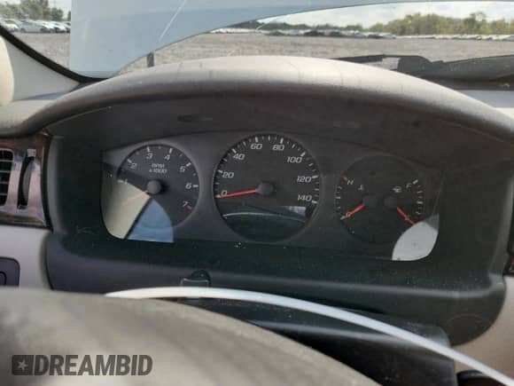 ✅ 2013 Chevrolet Impala LS • VIN: 2G1WA5E32D1180589 • Лот: 85574845. Опубликован ранее на Copart с пробегом Не указан. Бесплатный доступ к архиву аукционных продаж из США и подробный отчёт об истории автомобиля на DreamBid. Изображение 9.