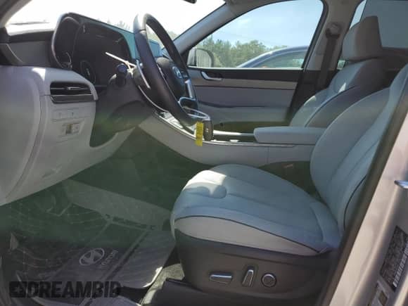 2024 Hyundai Palisade SEL с VIN KM8R44GE1RU673109, выставлен на аукционе Copart как лот 58776084 с пробегом 11 286 миль миль и Списание • Salvage title. История ставок и продаж доступна на DreamBid. Изображение 7.