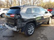 ✅ 2018 Jeep Cherokee Latitude • VIN: 1C4PJMCX2JD607247 • Lot: 43700261. Listed on IAAI with 81,431 mi. Free auction sales archive from the USA and detailed vehicle history report at DreamBid. Image 4.