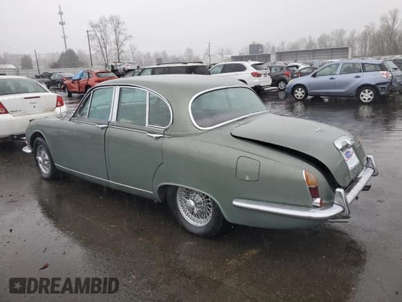 ✅ 1965 Jaguar S-Type • VIN: P1B76828BW • Lot: 85593434. Listed on Copart with 1,886 mi. Free auction sales archive from the USA and detailed vehicle history report at DreamBid. Image 2.