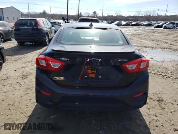 ✅ 2017 Chevrolet Cruze Premier • VIN: 1G1BF5SM5H7109277 • Lot: 43494743. Listed on Copart with 93,393 mi. Free auction sales archive from the USA and detailed vehicle history report at DreamBid. Image 6.