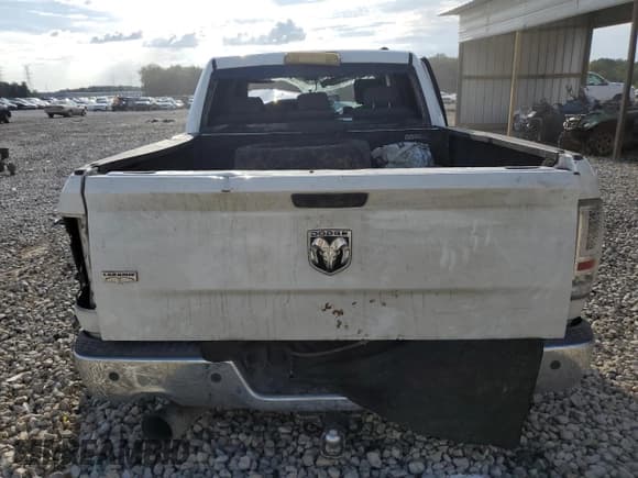 ✅ 2010 Dodge 1500 Laramie • VIN: 1D7RV1CT2AS212642 • Lot: 69641634. Wystawiony na Copart z przebiegiem Nie podano. Bezpłatny archiwum sprzedaży aukcyjnych z USA i szczegółowy raport historii pojazdu na DreamBid. Zdjęcie 6.