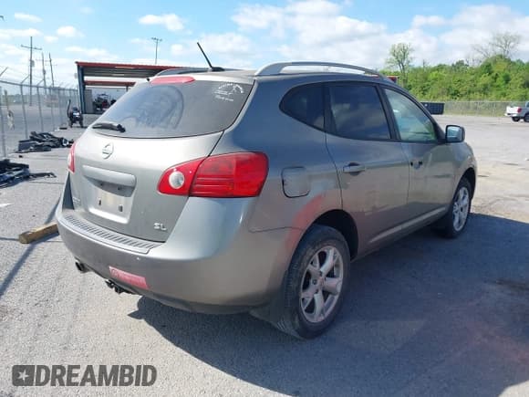 ✅ 2008 Nissan Rogue SL • VIN: JN8AS58T68W009003 • Lot: 41932726. Wystawiony na IAAI z przebiegiem 210 679 mil. Bezpłatny archiwum sprzedaży aukcyjnych z USA i szczegółowy raport historii pojazdu na DreamBid. Zdjęcie 4.