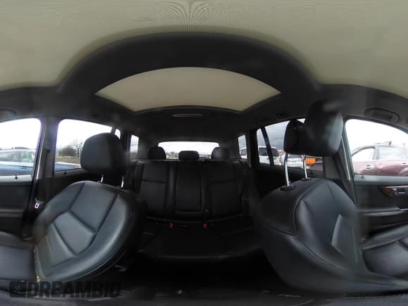 ✅ 2013 Mercedes-Benz GLK 350 • VIN: WDCGG5HBXDG012855 • Лот: 43522658. Опубликован ранее на IAAI с пробегом 196 209 миль. Бесплатный доступ к архиву аукционных продаж из США и подробный отчёт об истории автомобиля на DreamBid. Изображение 18.