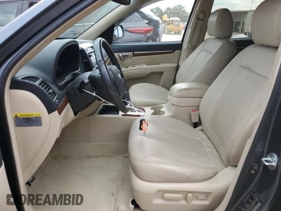 ✅ 2009 Hyundai Santa Fe Limited • VIN: 5NMSH13E69H328454 • Lot: 67334924. Listed on Copart with 176,853 mi. Free auction sales archive from the USA and detailed vehicle history report at DreamBid. Image 7.