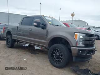 ✅ 2018 Ford F-250 XL • VIN: 1FT7W2BT9JEC77105 • Lot: 42187476. Listed on IAAI with 211,051 mi. Free auction sales archive from the USA and detailed vehicle history report at DreamBid. Image 1.