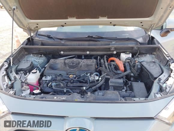 ✅ 2022 Toyota RAV4 Hybrid XLE • VIN: 2T3RWRFV9NW130651 • Lot: 43316229. Wystawiony na IAAI z przebiegiem 44 105 mil. Bezpłatny archiwum sprzedaży aukcyjnych z USA i szczegółowy raport historii pojazdu na DreamBid. Zdjęcie 10.