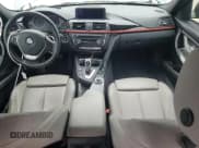 ✅ 2013 BMW 3 Series 328i • VIN: WBA3A5G50DNP21868 • Лот: 81760025. Опубликован ранее на Copart с пробегом Не указан. Бесплатный доступ к архиву аукционных продаж из США и подробный отчёт об истории автомобиля на DreamBid. Изображение 8.