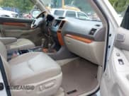 ✅ 2007 Lexus GX 470 • VIN: JTJBT20X270134220 • Лот: 43005346. Опубликован ранее на IAAI с пробегом 123 860 миль. Бесплатный доступ к архиву аукционных продаж из США и подробный отчёт об истории автомобиля на DreamBid. Изображение 5.