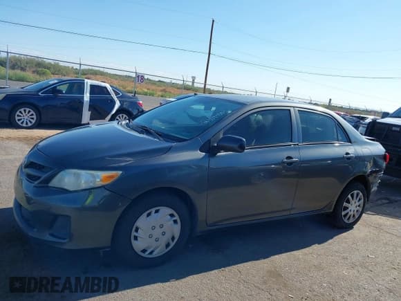 ✅ 2013 Toyota Corolla L • VIN: 5YFBU4EE9DP222489 • Lot: 43044003. Listed on IAAI with 237,489 mi. Free auction sales archive from the USA and detailed vehicle history report at DreamBid. Image 15.