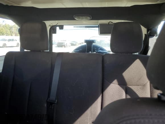 ✅ 2015 Jeep Wrangler Unlimited Sport • VIN: 1C4HJWDG7FL620619 • Лот: 82568875. Опубликован ранее на Copart с пробегом 95 171 миль. Бесплатный доступ к архиву аукционных продаж из США и подробный отчёт об истории автомобиля на DreamBid. Изображение 10.