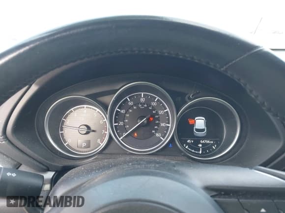 ✅ 2018 Mazda CX-5 Touring • VIN: JM3KFBCM3J0398105 • Lot: 43609194. Wystawiony na IAAI z przebiegiem 64 706 mil. Bezpłatny archiwum sprzedaży aukcyjnych z USA i szczegółowy raport historii pojazdu na DreamBid. Zdjęcie 7.