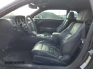 ✅ 2014 Dodge Challenger SXT • VIN: 2C3CDYAG9EH218568 • Lot: 88766075. Wystawiony na Copart z przebiegiem 191 367 mil. Bezpłatny archiwum sprzedaży aukcyjnych z USA i szczegółowy raport historii pojazdu na DreamBid. Zdjęcie 7.