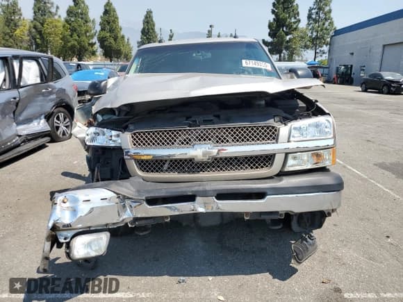 ✅ 2004 Chevrolet Silverado 1500 Z71 • VIN: 1GCEK19T94Z256061 • Лот: 67149355. Опубликован ранее на Copart с пробегом Не указан. Бесплатный доступ к архиву аукционных продаж из США и подробный отчёт об истории автомобиля на DreamBid. Изображение 5.