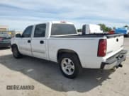 ✅ 2005 Chevrolet Silverado 1500 LS • VIN: 2GCEC13T151183235 • Лот: 69658254. Опубликован ранее на Copart с пробегом 249 042 миль. Бесплатный доступ к архиву аукционных продаж из США и подробный отчёт об истории автомобиля на DreamBid. Изображение 2.