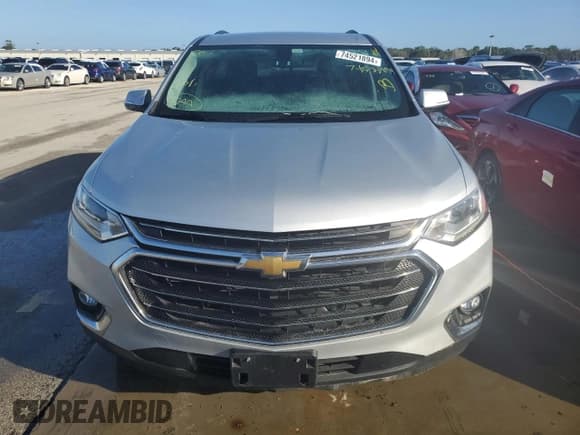 ✅ 2018 Chevrolet Traverse LT Cloth • VIN: 1GNEVGKW1JJ101424 • Lot: 74521894. Wystawiony na Copart z przebiegiem 63 542 mil. Bezpłatny archiwum sprzedaży aukcyjnych z USA i szczegółowy raport historii pojazdu na DreamBid. Zdjęcie 5.
