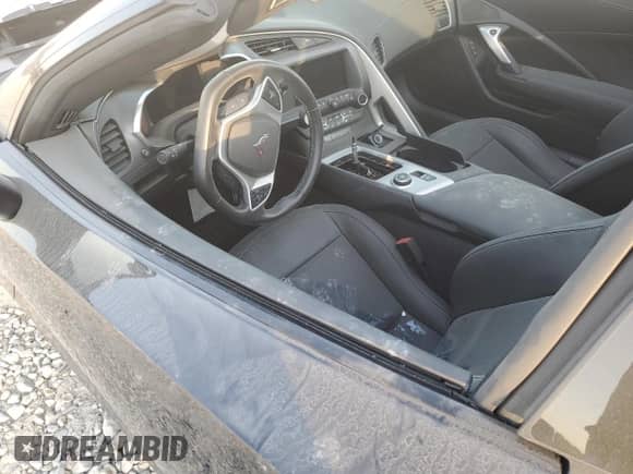 2019 Chevrolet Corvette 1LT z VIN 1G1YB2D73K5123693, wystawiony jako Copart lot #75279184 z przebiegiem Nie podano mil oraz Szkoda całkowita • Salvage title. Historia ofert i sprzedaży dostępna na DreamBid. Obrazek 7.